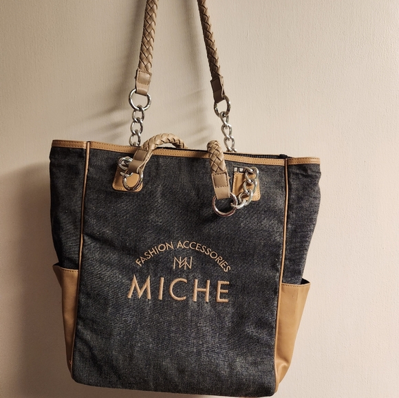 Miche Fashion Acessories Bag with removable insert. Black n  tan - Picture 1 of 5